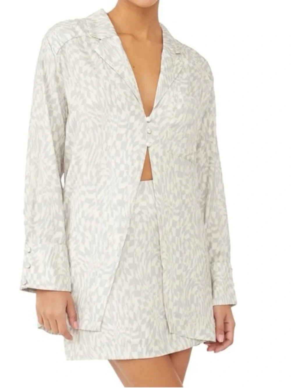 Free People Relaxed V-Neck Long-Sleeve Top in Light Gray Pattern